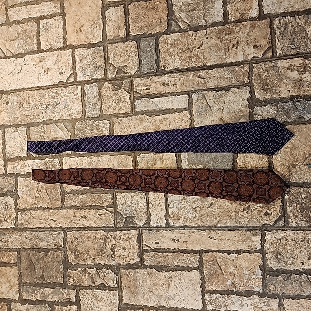 Dunhill Bundle Of Two Ties
